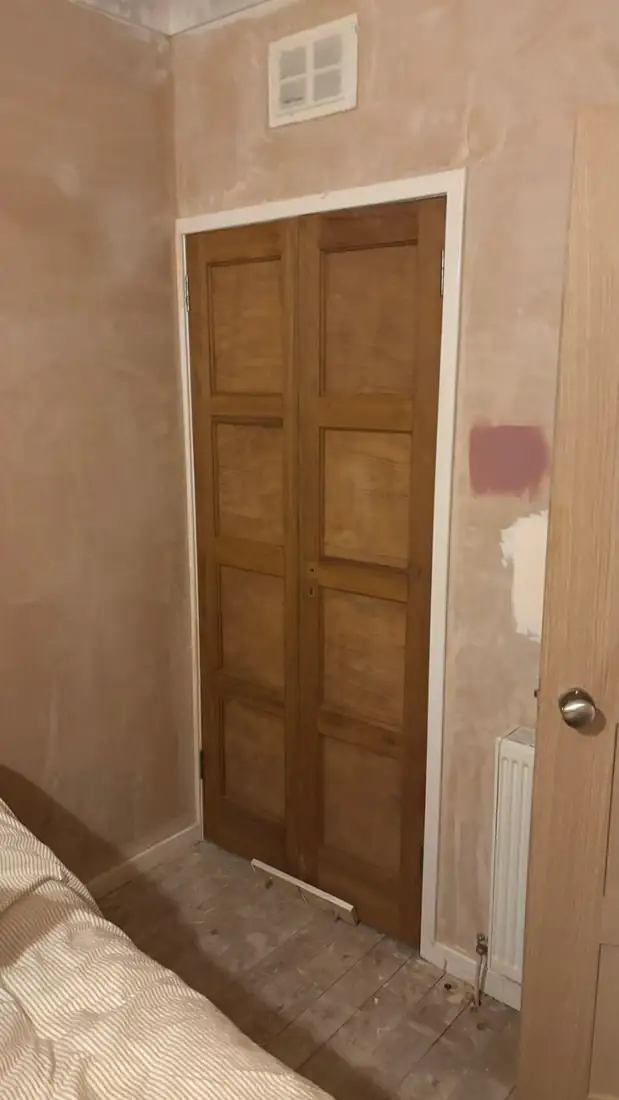 Internal door and facings